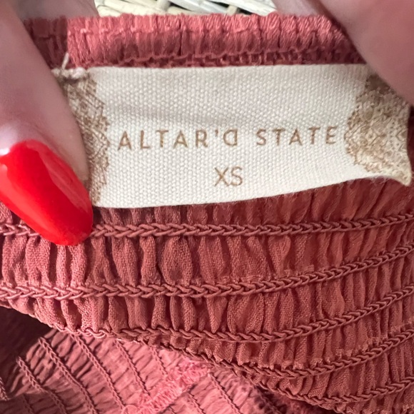 Altar’d State XS Elegant Pink Smocked Dress, ruched top, EUC, flowy, lightweight - Picture 7 of 7